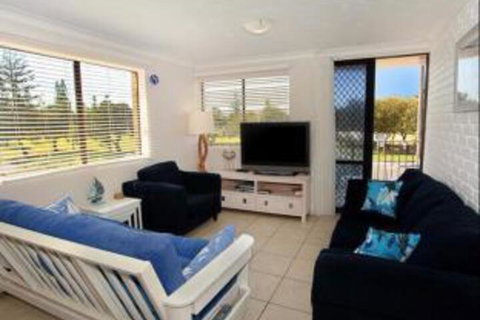 Pacific 1 / 103 - C Tourism 3