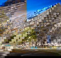 Quest Docklands - C Tourism