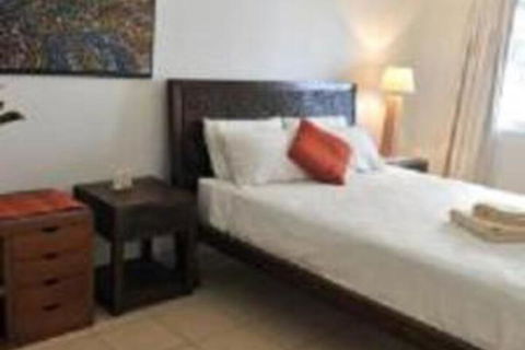 Inner City Cardona Court Apartment - C Tourism 4