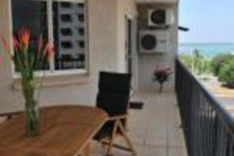 Inner City Cardona Court Apartment - C Tourism 0