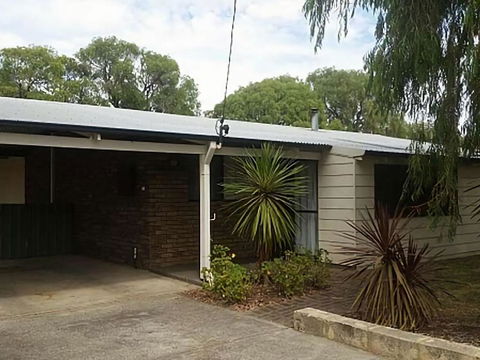 Abbey Beach Shack - C Tourism 1