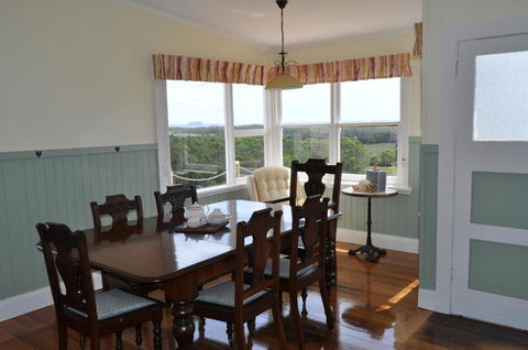Beths Cottage Roaring 40s - C Tourism 4