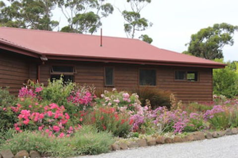 Eagles Roost Farmstay B & B - C Tourism 0