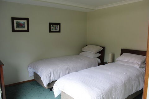 Eagles Roost Farmstay B & B - C Tourism 3