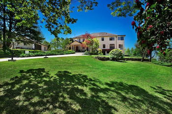St Raphael - C Tourism 2