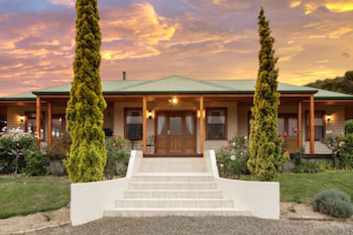 Wattle Grove TAS C Tourism