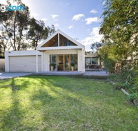 Torquay Retreats Eighteen Beach - C Tourism