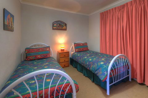 Sommers Bay Beach House - C Tourism 2