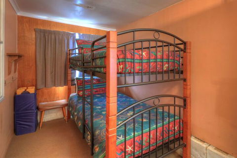 Sommers Bay Beach House - C Tourism 5