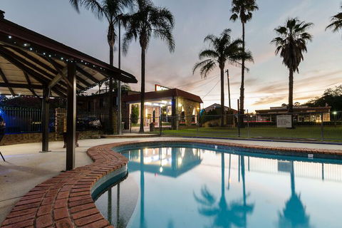 Centre Point Mid City Motor Inn - C Tourism 3