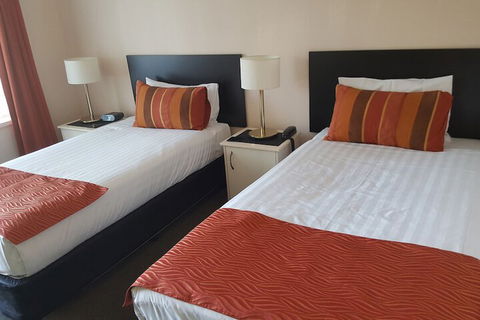 Centre Point Mid City Motor Inn - C Tourism 7