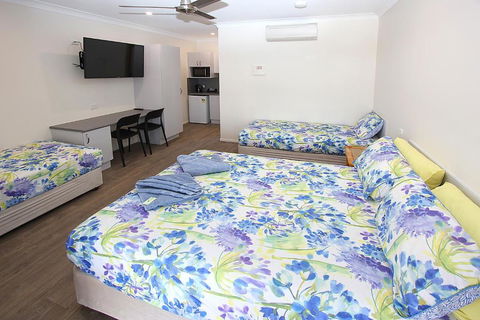 Reef Gardens Motel - C Tourism 5
