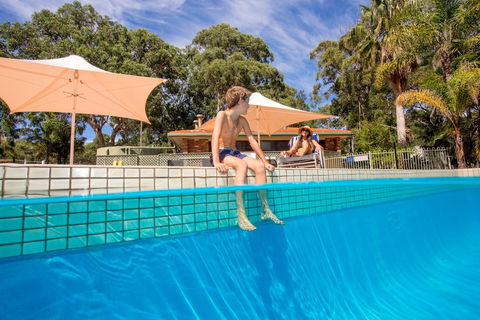 Kioloa Beach Holiday Park - C Tourism 0