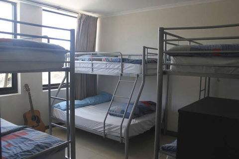 Dickson Backpackers - C Tourism 6