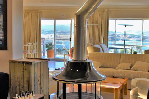 Panorama Jindabyne - C Tourism 5