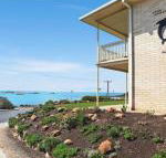The Dolphins Beachfront Apartments - C Tourism