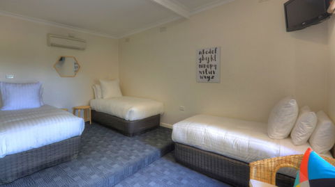 Corryong Hotel Motel - C Tourism 0