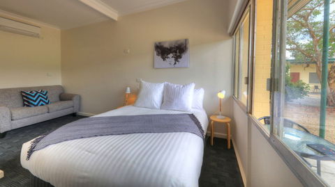 Corryong Hotel Motel - C Tourism 1