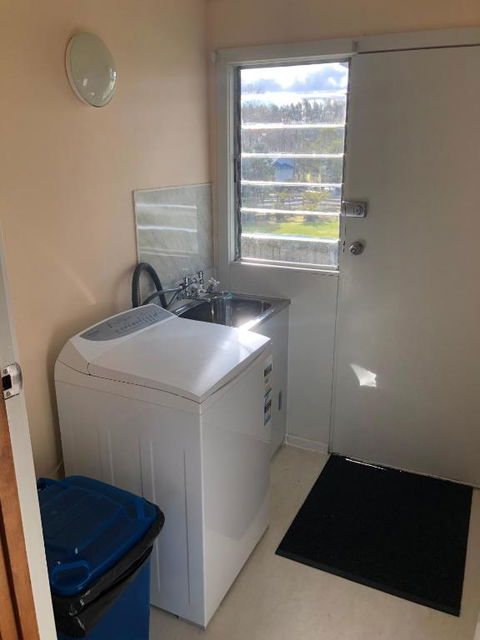 Waratah Falls Holiday Unit - C Tourism 5