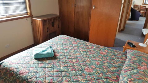Waratah Falls Holiday Unit - C Tourism 4