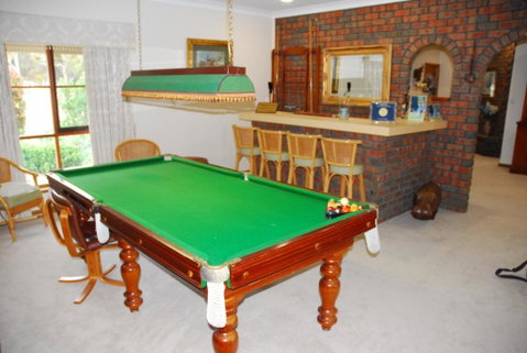 Gaerwood B & B - C Tourism 3