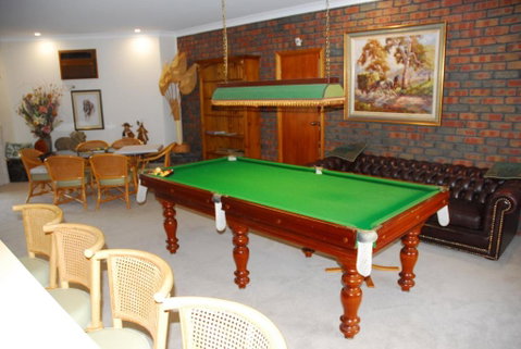 Gaerwood B & B - C Tourism 4