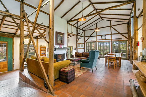 Taradale House Estate - C Tourism 3