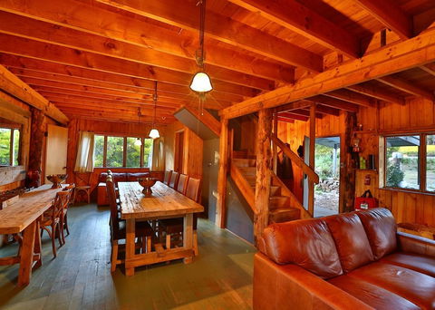 Bruny Island Lodge - C Tourism 2
