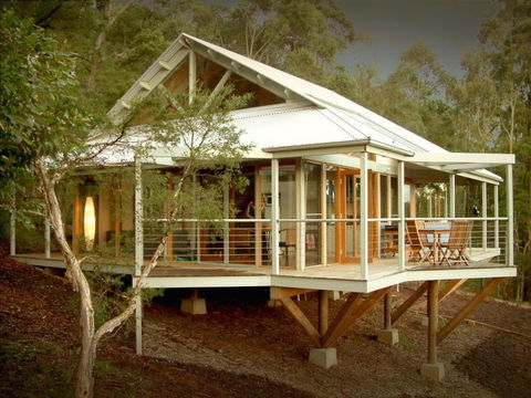 Bombah Point Eco Cottages - C Tourism 5