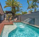 Marcoola House Pet Friendly Sunshine Coast - C Tourism