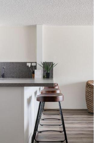 Alex Headland Beachfront - C Tourism 3