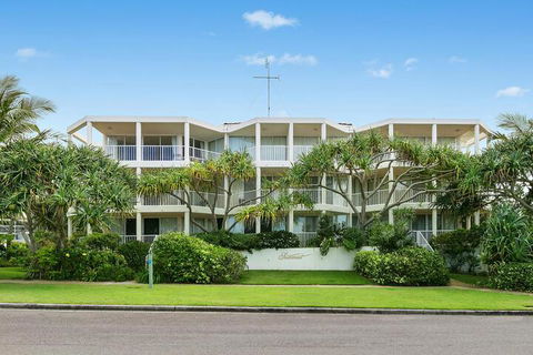 4 2 Selene Street Sunrise Beach - C Tourism 1
