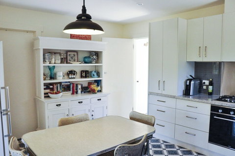 FALMOUTH Seadrift Cottage - C Tourism 2