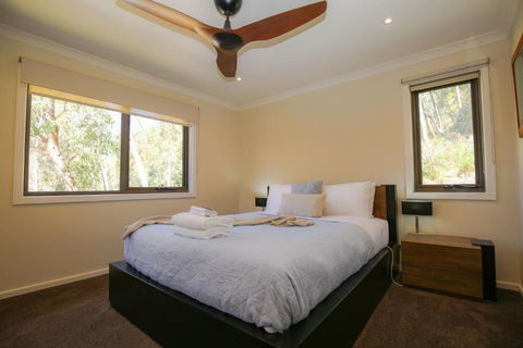 Kangaroo Lodge - C Tourism 2