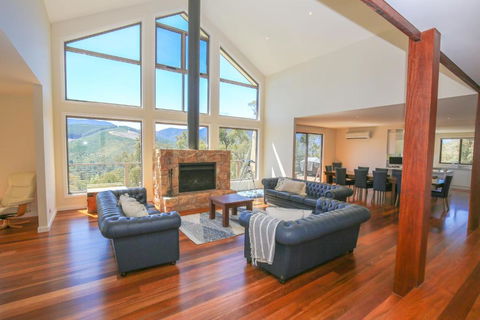 Kangaroo Lodge - C Tourism 4