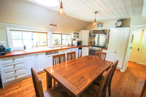 Mill Cottage - C Tourism 5