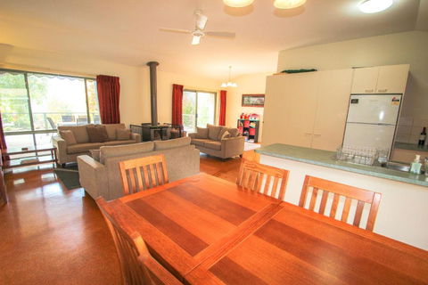 Mystic Mountain Lodge - C Tourism 4