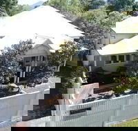 Healesville House - Magnolia House - C Tourism