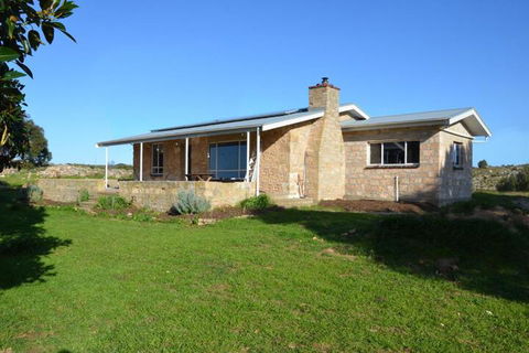 Ratcliff Cottage - C Tourism 6