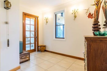 Kookaburra Retreat - C Tourism 0