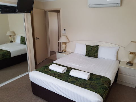 The Palms Motel - C Tourism 2