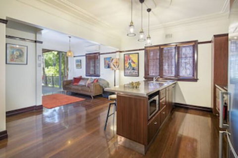 Anville Court - C Tourism 0