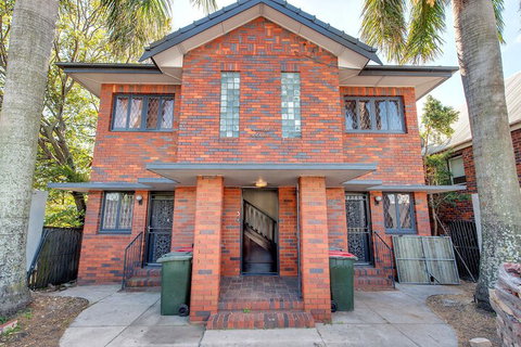 Anville Court - C Tourism 2