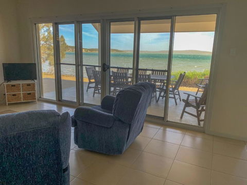 The Beach House - C Tourism 3