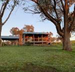 Gaddleen Grove Cottages - C Tourism