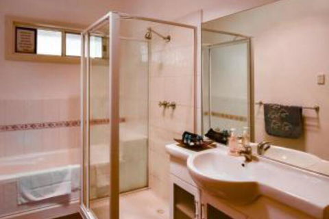 Lake Tyrrell Accommodation - C Tourism 5