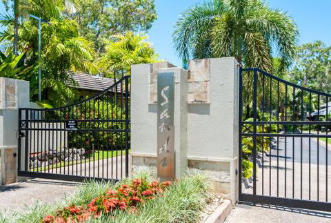 Alcove Sands - C Tourism 0