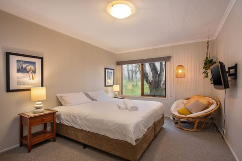 Absinthe - C Tourism 5