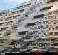 Bondi Family Escape - C Tourism