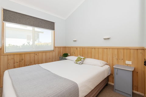 Holiday Haven Lake Tabourie - C Tourism 2